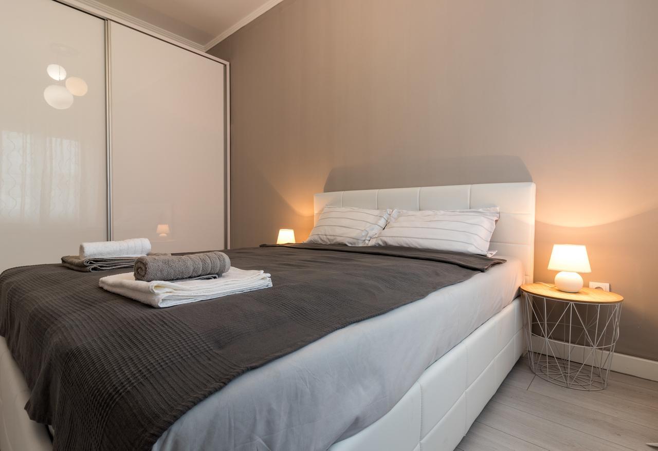 Comfortable & Lovely Apartment ベオグラード エクステリア 写真